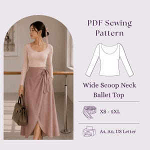 Op de afbeelding: Een PDF-naaipatroon voor een ballettop met een wijde ronde hals. De afbeelding toont een lichtroze top met lange mouwen en een mauve overslagrok. Tekst bevat PDF Sewing Pattern, Wide Scoop Neck Ballet Top, XS - 5XL, A4, A0, US Letter.