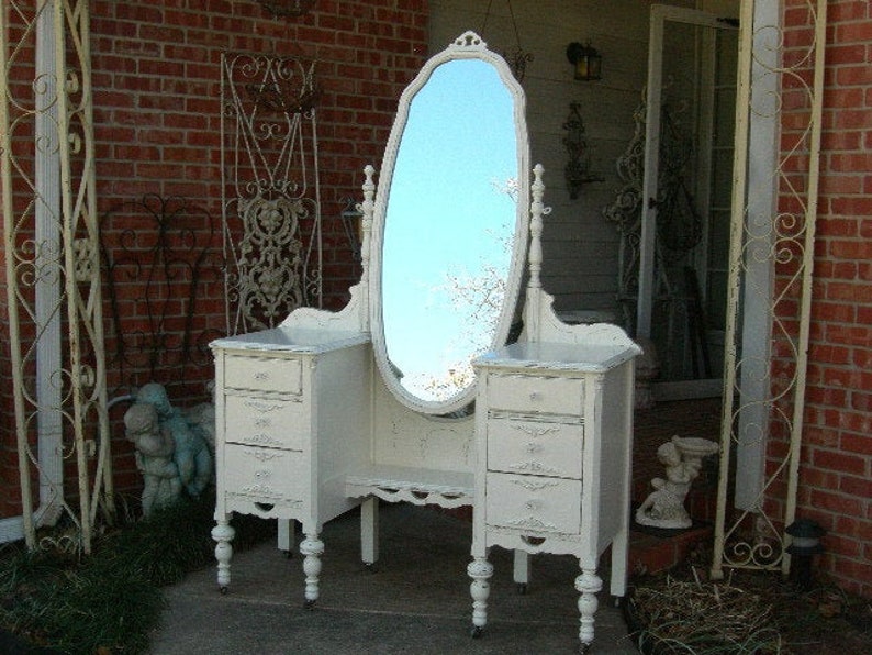 BEAUTIFUL VANITY Order Your Own Antique Painted Vanity The Shabby Chic Furniture Custom Painted Furniture Vanity Dressing Table image 1