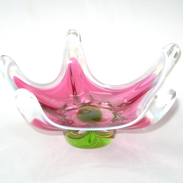 CHRIBSKA Sklo Union Starfish Bowl Josef Hospodka Czech Art Glass - Mid Century  Modern Cranberry Pink & Green Sommerso Sculpture