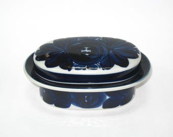 Arabia Finland ANEMONE Early Hand Signed Butter Dish & Lid by Ulla Procope - EUC!