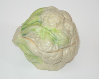 Patricia Garrett Great Impressions Studio Art Pottery CAULIFLOWER Covered Bowl; Signed Vintage Figural Vegetable Kitchen Decor