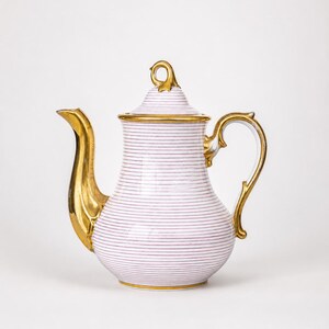 Biedermeier Schlagenwald (Slavkov) Porcelain Coffee Pot – Bohemia, c. 1840–1860 – Hand-Painted & Gilded – 23 cm