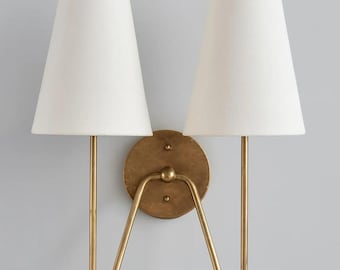 Aplique de parede moderno em latão estilo italiano com duas cúpulas: Luminária de latão feita à mão