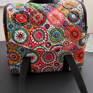 Patrón PDF: Bolsa de tela para máquinas de coser Featherweight tamaño 221/222