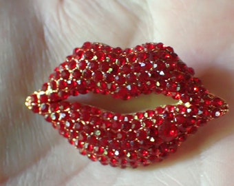 Red Bling Lip Kiss Pin