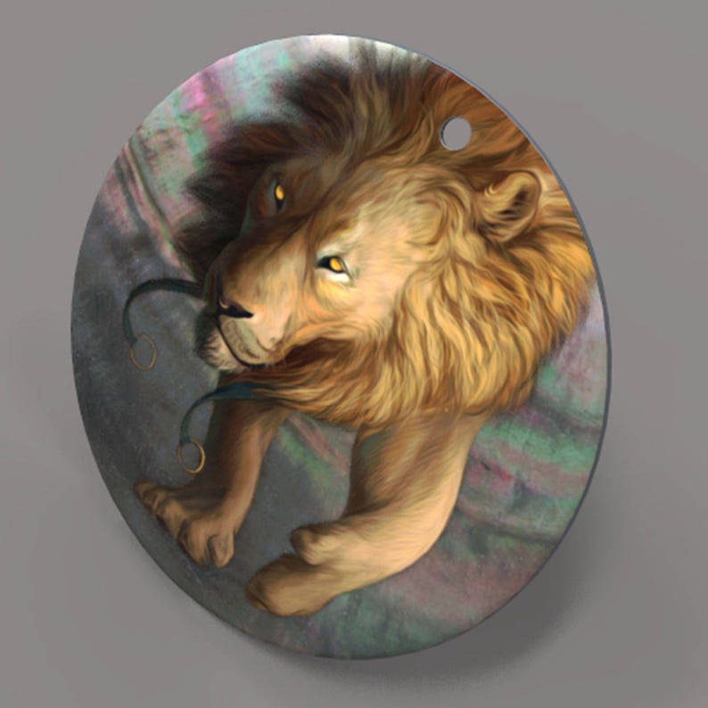 Hand Painted Lion on Shell Pendant
