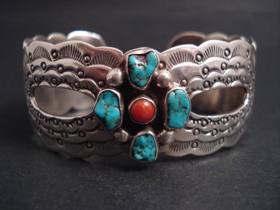 Incredible Vintage Hopi Bisbee Turquoise Sterling Silver Native American Ring Incredible Vintage Hopi Bisbee Turquoise Sterling Silver Native American Ring