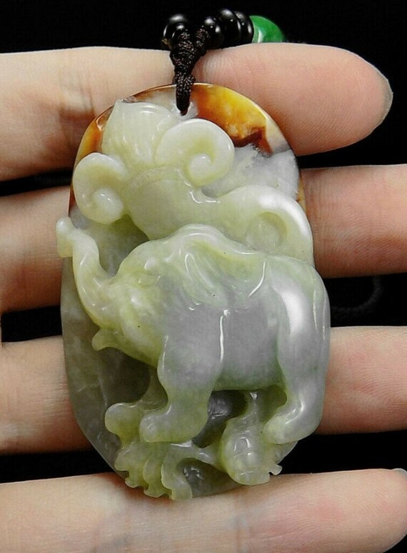 Jade Elephant Pendant jadeite Necklace - image 4