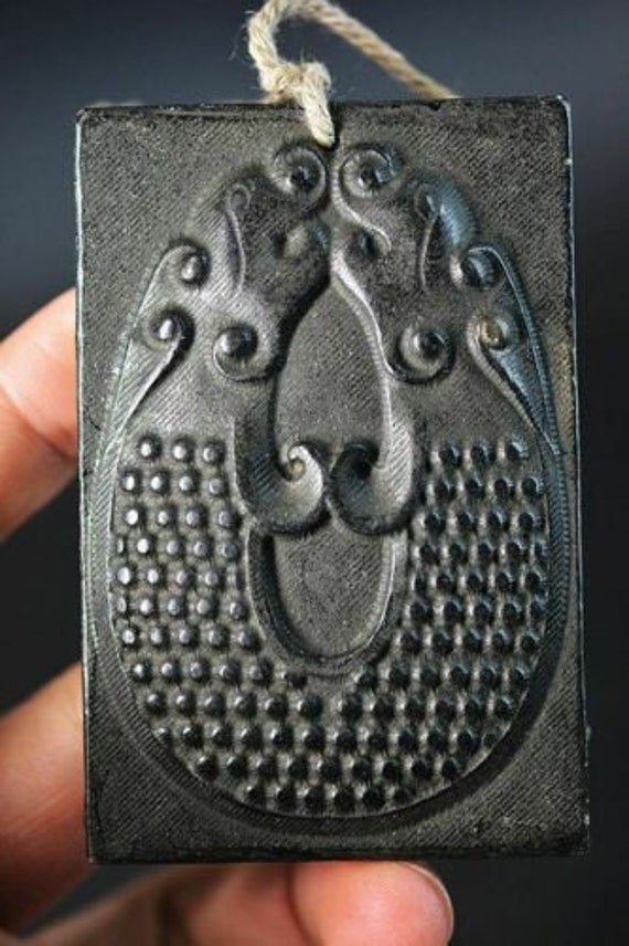 ancient chinese hongshan culture - Gem