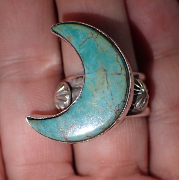 Crescent Moon Ring Polished Sterling Silver Naja Symbol Crescent Moon Ring Polished Sterling Silver Naja Symbol