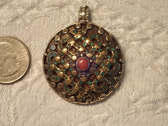 Brass Round Pendant with red Amber and Turquoise - image 4