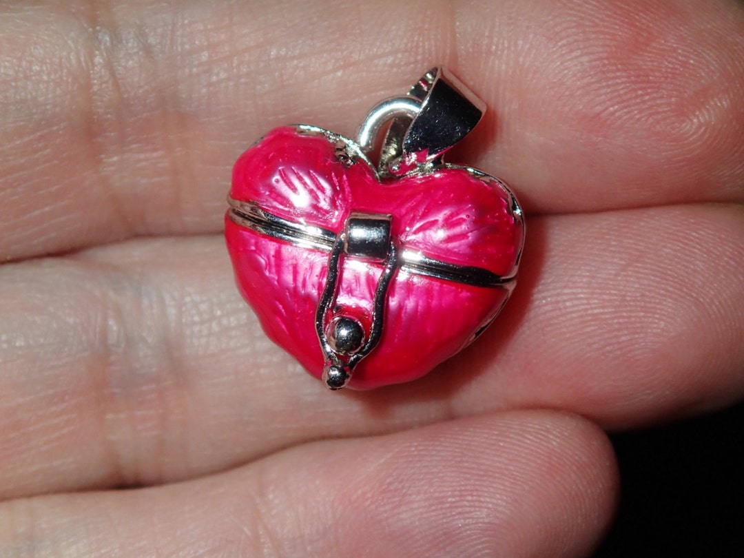 Enamel Heart Locket Etsy