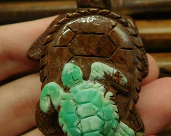 Hand-carved Mamma and Baby Turtle Pendant