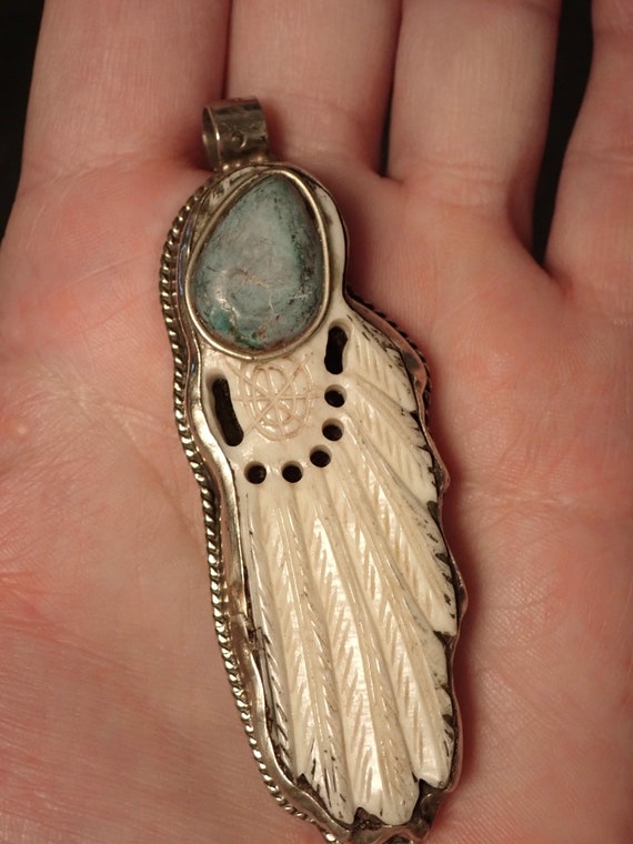 Feather Headdress Pendant with Turquoise in Tibet… - image 1