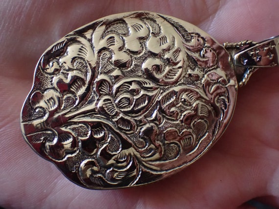 Skull and Bird Pendant in Tibetan Silver - image 4