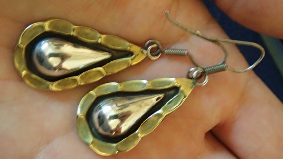 Teardrop scalloped Hook Sterling Earrings. - image 2