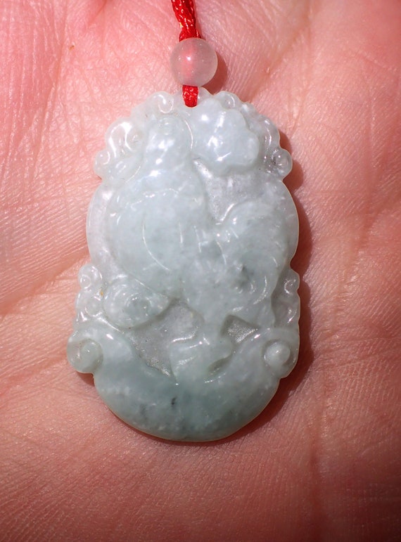 Small jade rooster carved pendant necklace