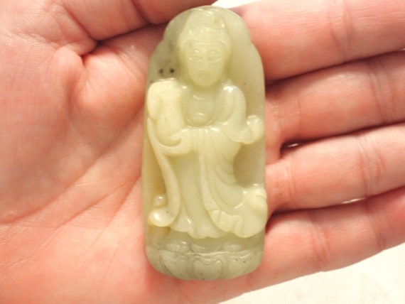 Old Xiu Jade Carving Bottle Kwan-yin Guanyin Guan… - image 1