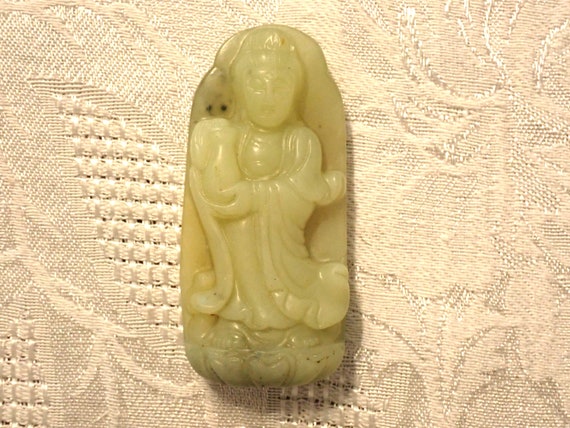 Old Xiu Jade Carving Bottle Kwan-yin Guanyin Guan… - image 3