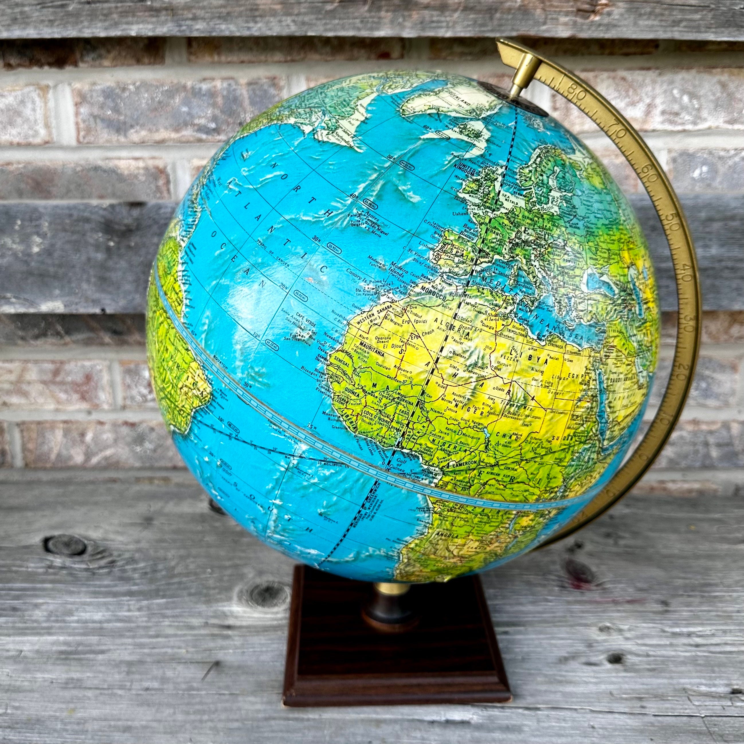 置物 21AW man globe Vintage 1949 Weber Costello Black Globe With Chrome Airplane Base