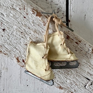 Doll Ice Skates Vintage 1950's