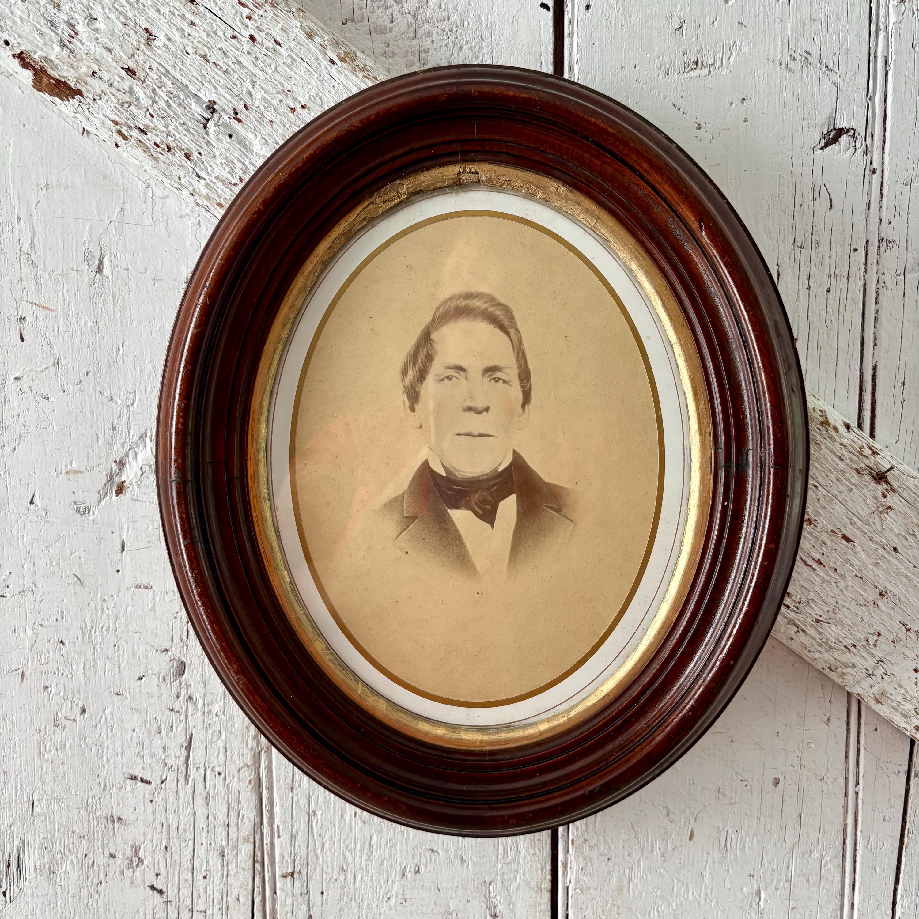 Antique Oval Walnut Wood Frame Glass Sepia Photo Gentleman 8 X 10