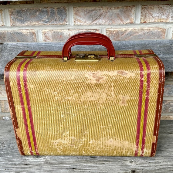 Pair 1940 Vintage Leather Trim Suitcases, Yale Locks, Oshkosh Luggage