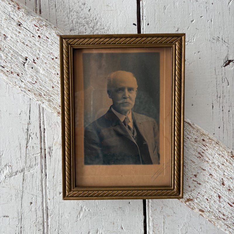 40x28 Frame - Etsy