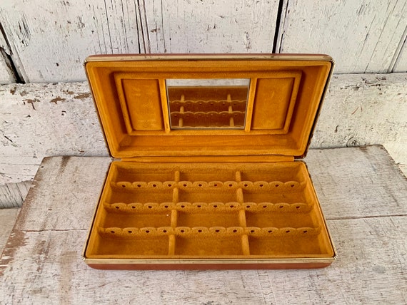 Vintage jewelry case with - Gem