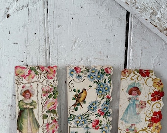 Lotto di tre biglietti di San Valentino antichi dei primi anni del 1900 che si aprono