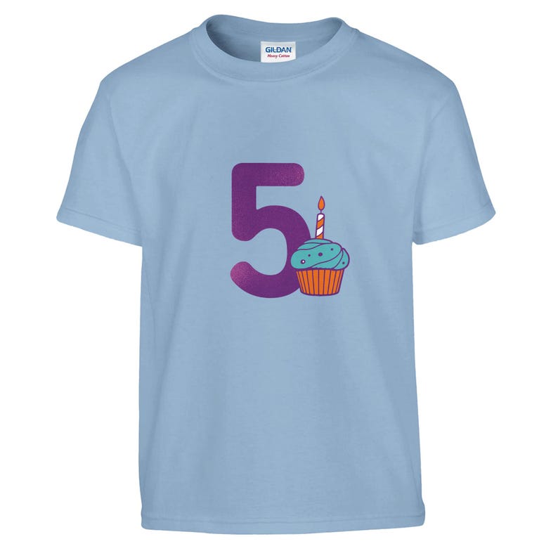 Camiseta de cumpleaños número 5 / Regalo para niños de 5 años / Camiseta para el quinto cumpleaños / Camiseta para fiesta de cupcakes Light Blue