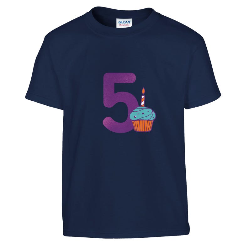 Camiseta de cumpleaños número 5 / Regalo para niños de 5 años / Camiseta para el quinto cumpleaños / Camiseta para fiesta de cupcakes Navy