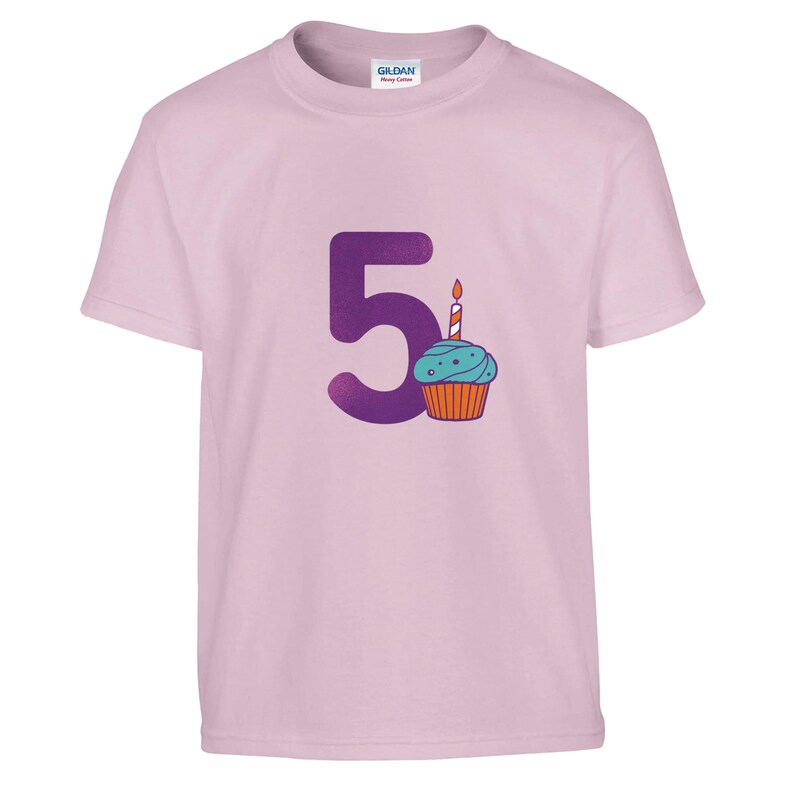 Camiseta de cumpleaños número 5 / Regalo para niños de 5 años / Camiseta para el quinto cumpleaños / Camiseta para fiesta de cupcakes Light Pink