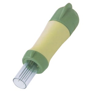 Clover Needle Felting Tool: Ergonomic Felting Supplies