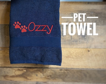 Personalized Dog Towel With Name and Paw Print, Pet Towel Embroidered With Name and Paw Print, New Puppy Gift, Grooming Towel, Dog Pet Gift