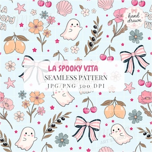Può includere: Un motivo continuo su sfondo azzurro con illustrazioni di fantasmi bianchi, fiocchi rosa, ciliegie, conchiglie, fiori, rami d'ulivo e piccole stelle rosa. Il testo recita LA SPOOKY VITA SEAMLESS PATTERN JPG/PNG 300 DPI.