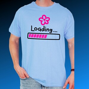 LADDAR Datorhumor: Programmerare Utvecklare Mjukvaruingenjör Datavetenskap Systemadministratör T-shirt