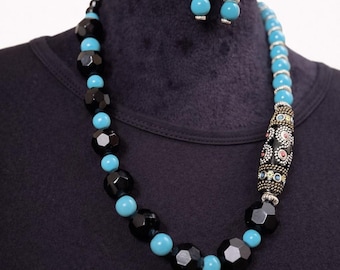 Turquoise & Black Beaded Necklace Set, Handmade Statement Necklace with Matching Earrings, Bold Teal Jewelry Set, Gift for Her