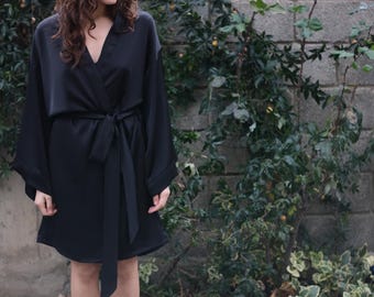 Short Silk Kimono Robe for Women – Luxury Bridal Robe, Elegant Loungewear, Minimalist Silk Robe