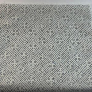 Thibaut Laos fabric remnant (grey and white) F972619