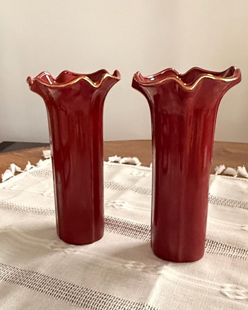 Scalloped Ruffled Rim Vintage Otagiri Magnolia Red Scalloped Bud Vases, Set of 2, Made in ...