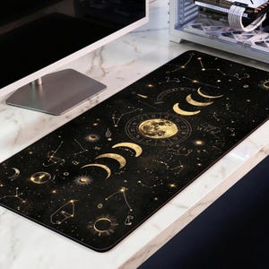Alfombrilla de escritorio con fases lunares doradas, alfombrilla de ratón XL con astrología celestial, alfombrilla de juego con rueda del zodíaco, alfombrilla de escritorio estilo academia oscura, 4 mm de grosor, envío gratuito a EE. UU.