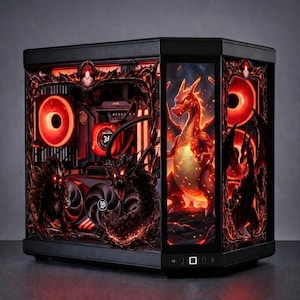 Könnte beinhalten: Ein individuell gestaltetes Computergehäuse mit Drachenthema. Das Gehäuse weist ein lebendiges Rot- und Orangetönen auf, mit Drachenkunst und leuchtenden internen Komponenten. Das Design umfasst ein großes Drachenbild auf der Seitenwand und aufwendige Drachen-Akzente.