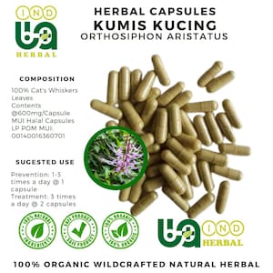 Op de afbeelding: Afbeelding van kruidencapsules met het label "Kumis Kucing Orthosiphon Aristatus". De capsules zijn lichtbruin van kleur en verspreid over de afbeelding. De afbeelding bevat ook tekst over de samenstelling, het voorgestelde gebruik en certificeringen.