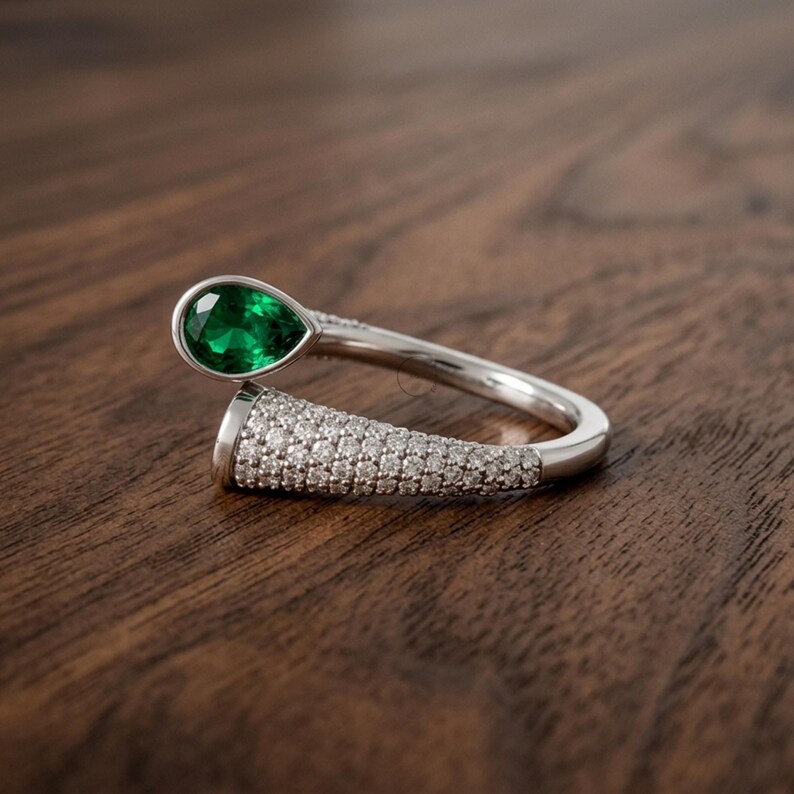 Luxury Green Emerald Wrap Ring | Pavé Diamond Style Open Ring | Modern ...
