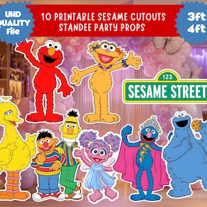 Puede incluir: Una taza de cerámica blanca con un asa negra y el texto "But First, Coffee" en negro, con una fuente de estilo manuscrito. La taza está sobre una superficie blanca.