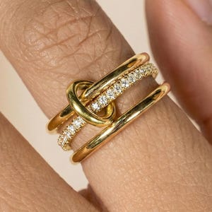 2mm Multi Link Round Cut Moissanite Engagement Ring,18K Gold Micron on Sterling Silver, Statement Eternity Linked Ring, Y2K Interlocking Set