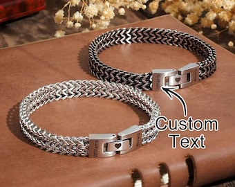 Personalized Men's Stainless Steel Interlocking Bracelet with Engraved Names Bracelet Gift for Him
