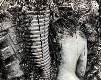 Biomechanical Xenomorph Sculpture: HR Giger Inspired Dark Art