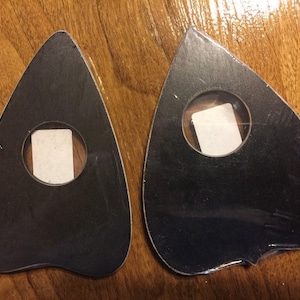 Black Wood Ouija Board Planchette-Ouija board pointer with feet- Spirit Board